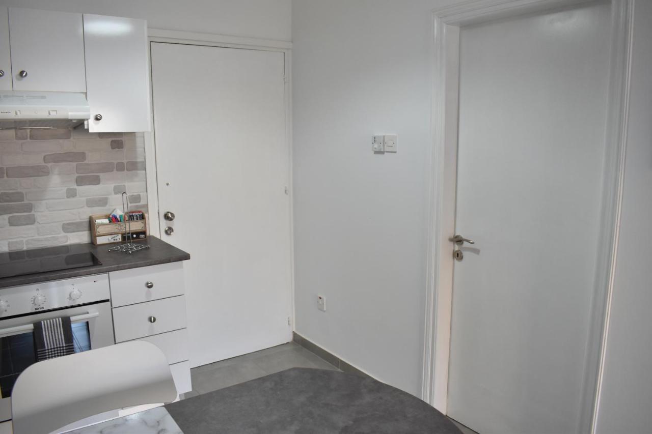 Marias Apartment - In City Centre,Near Beach لارنكا المظهر الخارجي الصورة