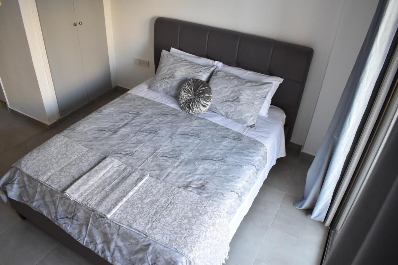 Marias Apartment - In City Centre,Near Beach لارنكا المظهر الخارجي الصورة